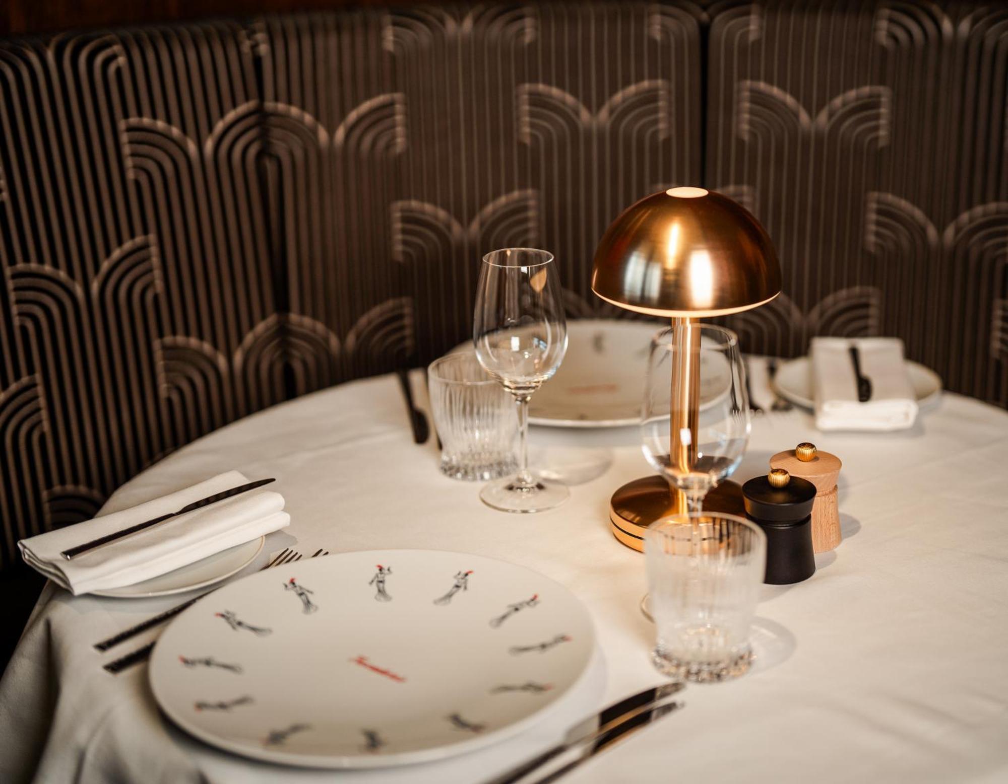 Crossbasket Castle Hotel & Restaurant High Blantyre Bagian luar foto
