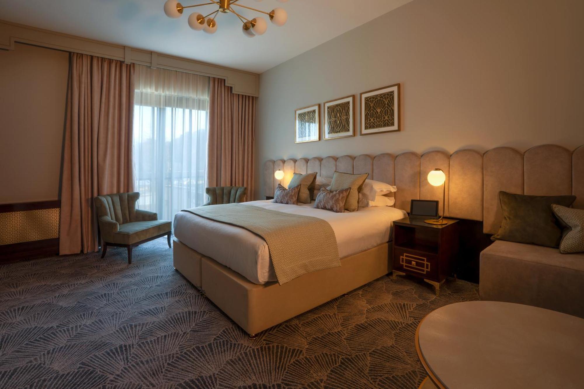 Crossbasket Castle Hotel & Restaurant High Blantyre Bagian luar foto